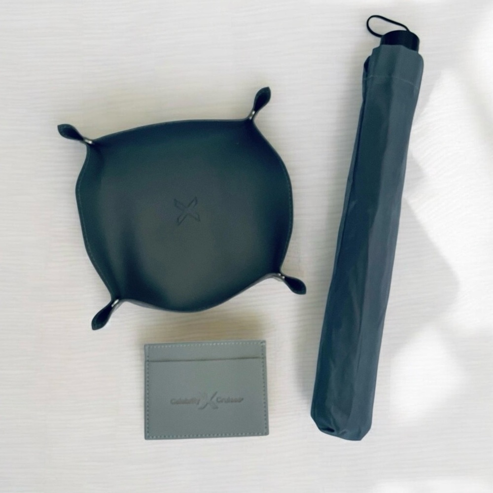 Celebrity Cruise Lines Gift set umbrella, card holder, jewelry holder NEW Unisex